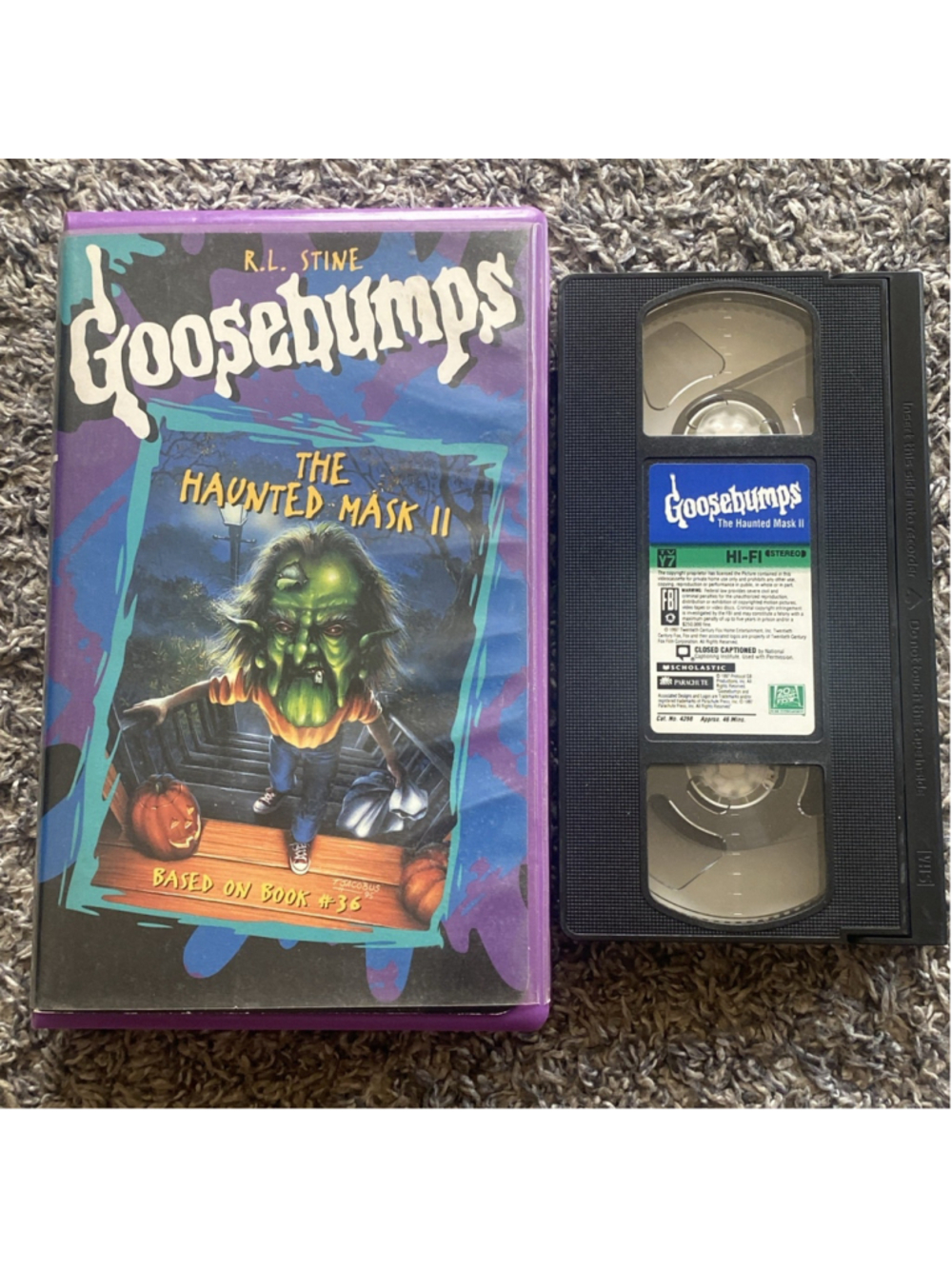Goosebumps Haunted Mask 2 (VHS, 1996) & Book R.L. Stine Vintage 90s